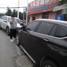 汽车后面玻璃多少钱